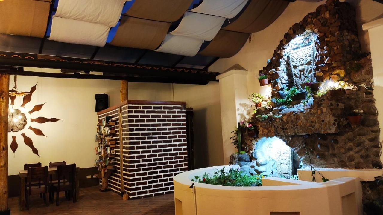 Hostal Yakumama กูเอ็งกา ภายนอก รูปภาพ