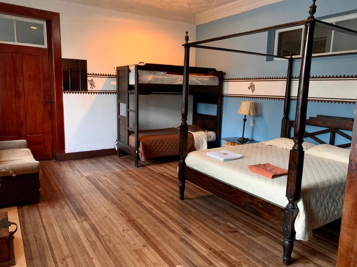 Hostal Yakumama กูเอ็งกา ภายนอก รูปภาพ