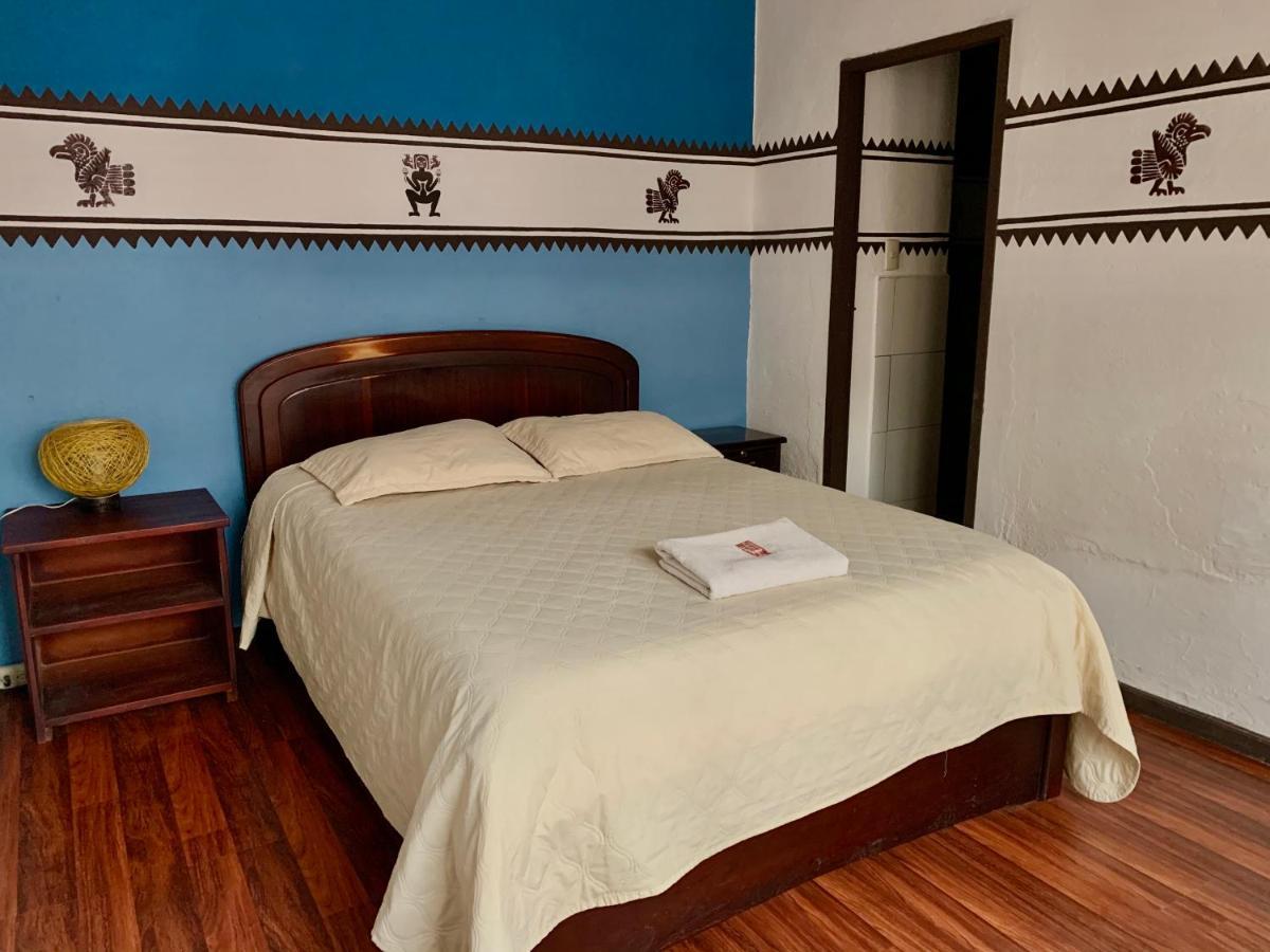 Hostal Yakumama กูเอ็งกา ภายนอก รูปภาพ