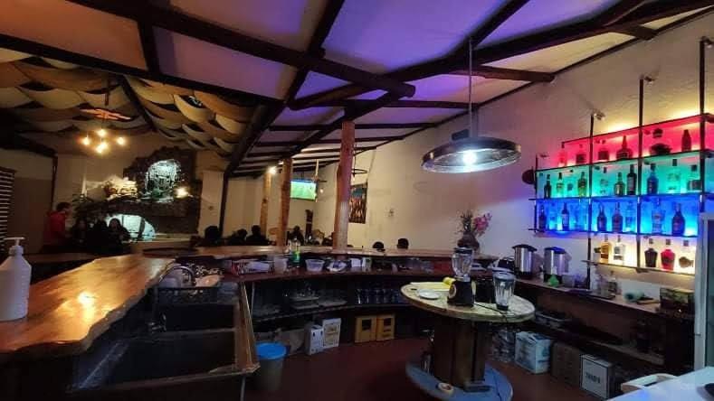 Hostal Yakumama กูเอ็งกา ภายนอก รูปภาพ