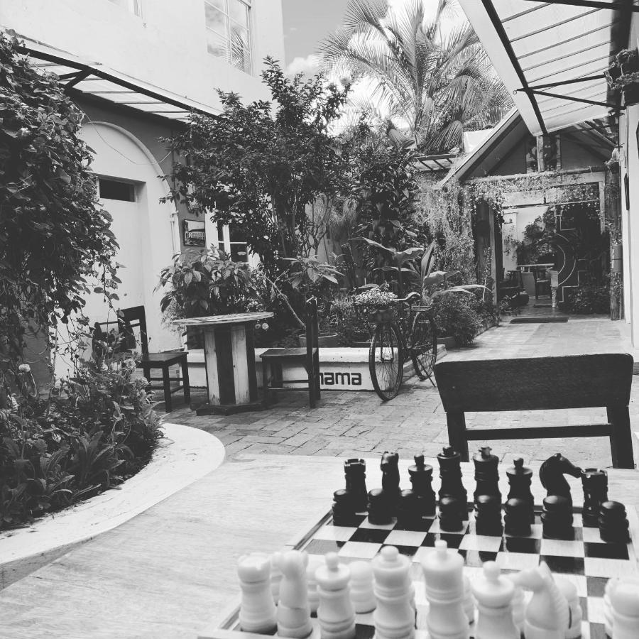 Hostal Yakumama กูเอ็งกา ภายนอก รูปภาพ