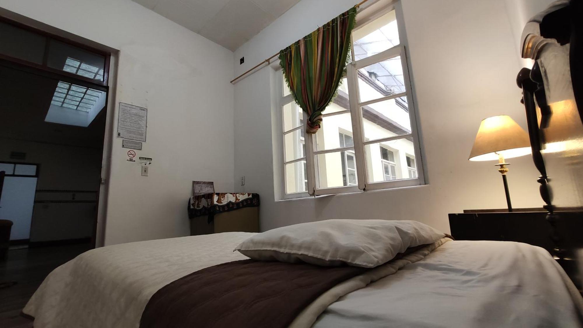 Hostal Yakumama กูเอ็งกา ห้อง รูปภาพ